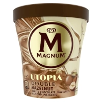 Magnum Pint Utopia Double Hazelnut IJs is de perfecte balans tussen fluweelzacht roomijs met hazelnootsmaak met gezouten hazelnootsaus, omhuld door een laag witte chocolade met stukjes noten